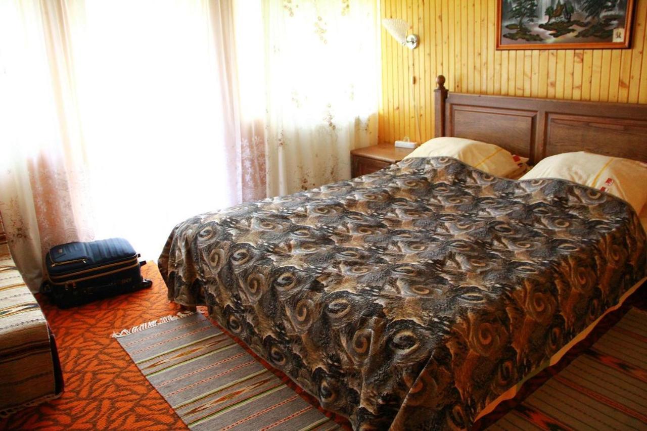 У Андрія Otel Yaremche Dış mekan fotoğraf